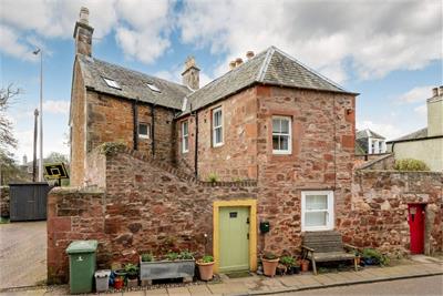 Flat B, Criterion House, Duke Street, Belhaven, EH42 1NT - image 2