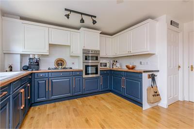 17 Jenks Loan, Newtongrange, EH22 4DD - image 3
