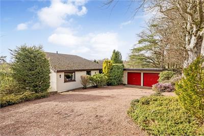 Kilbrennan, The Loan, West Linton, EH46 7HE - image 1