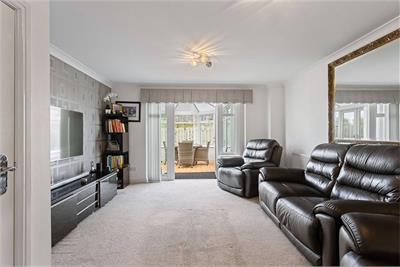18 Park Gardens, Wallyford, Musselburgh, EH21 8DB - image 2