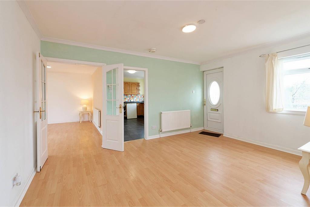 42 Lochlibo Road, Kilmarnock, Lugton, KA3 4DZ - image 3