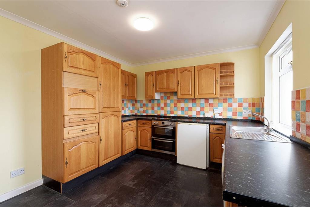 42 Lochlibo Road, Kilmarnock, Lugton, KA3 4DZ - image 5