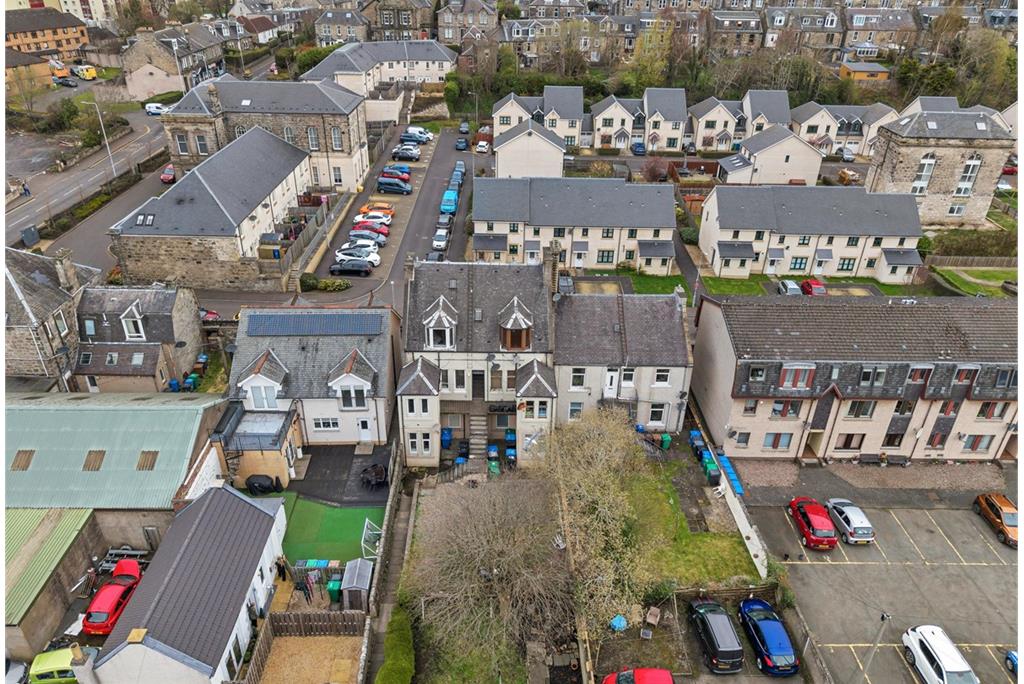 19f Lady Campbells Walk,
Dunfermline,
KY12 0QH - image 12