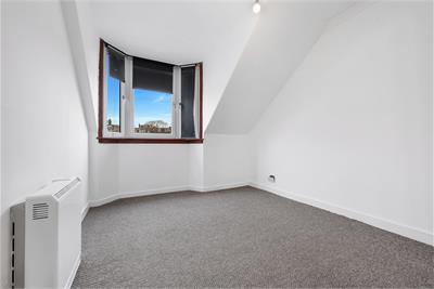19f Lady Campbells Walk, Dunfermline, KY12 0QH - image 5