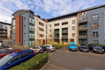 8/15 East Pilton Farm Avenue, Edinburgh, EH5 2GB - image 1