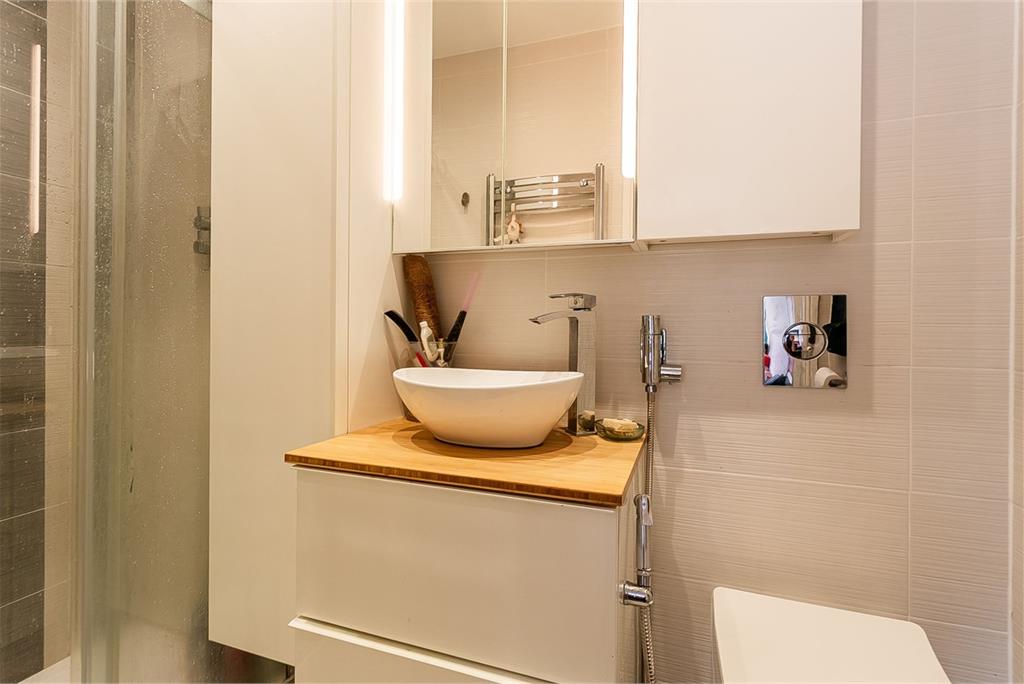 51 Guardwell Crescent,
Edinburgh,
EH17 7HA - image 12