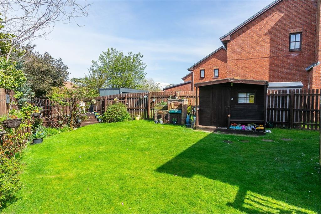 51 Guardwell Crescent,
Edinburgh,
EH17 7HA - image 32