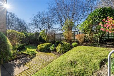 22 Whitestone Court, Innerleithen Road, Peebles, EH45 8BN - image 11