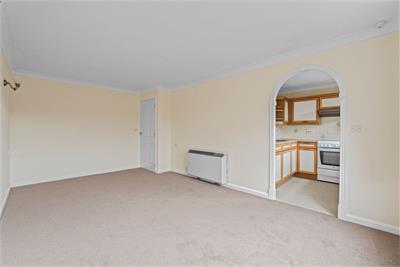 22 Whitestone Court, Innerleithen Road, Peebles, EH45 8BN - image 3