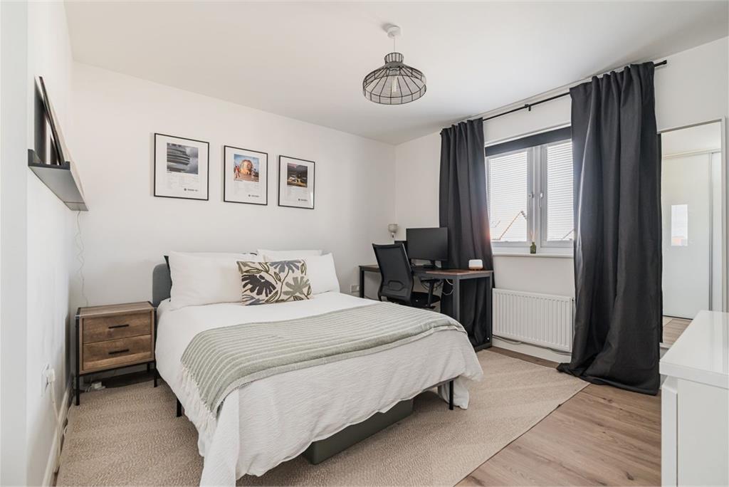 1 Brodie Place, East Calder, EH53 0TY - image 10