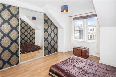 82 Victoria Terrace,
Dunfermline,
KY12 0LU - image 15