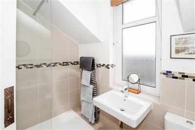 82 Victoria Terrace,
Dunfermline,
KY12 0LU - image 19