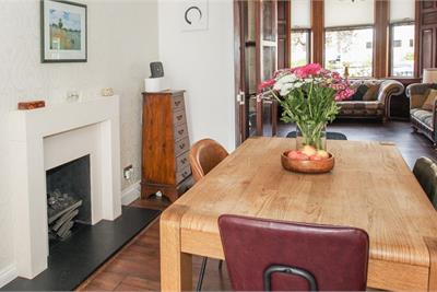 82 Victoria Terrace,
Dunfermline,
KY12 0LU - image 7