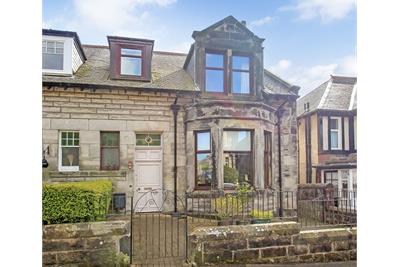 82 Victoria Terrace,
Dunfermline,
KY12 0LU - image 1
