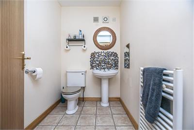 14 Logan Road, Torryburn, KY12 8SN - image 12