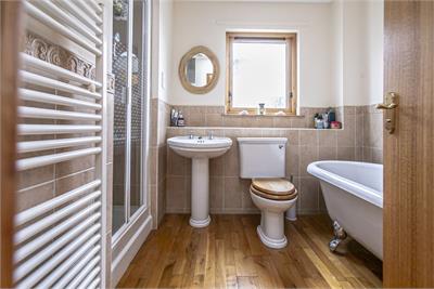 14 Logan Road, Torryburn, KY12 8SN - image 21