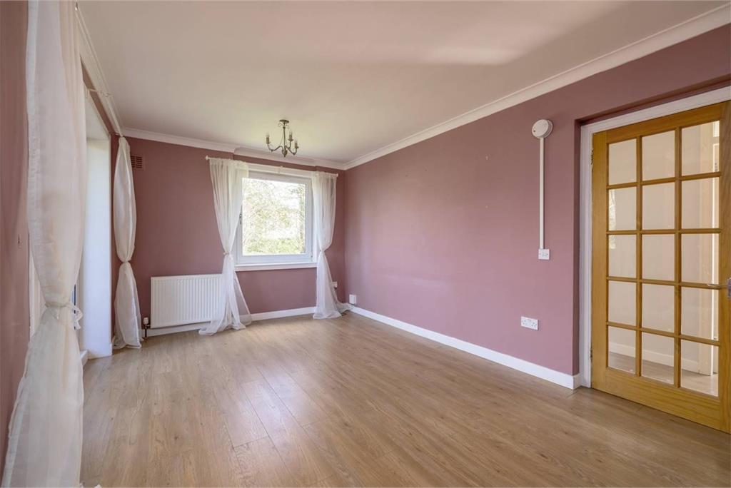 2/22 Pentland Drive,
Edinburgh,
EH10 6PX - image 4
