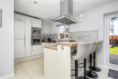 10 Craigengar Gate, West Linton, EH46 7JL - image 4