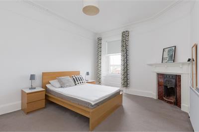 23/8 Bellevue Road, Edinburgh, EH7 4DL - image 10