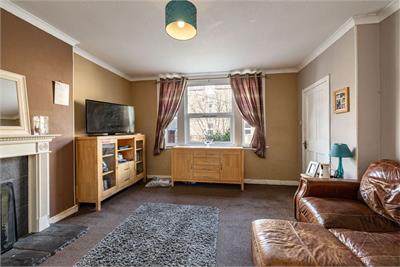 12 Bridge Street, Selkirk, TD7 5BS - image 3