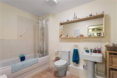 Flat 31, 2 North Pilrig Heights, EH6 5FE - image 19