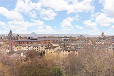 Flat 31, 2 North Pilrig Heights, EH6 5FE - image 8