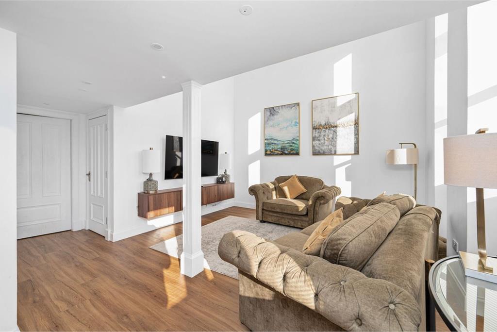7 Carnegie Apartments, Dunfermline, KY12 7AE - image 4