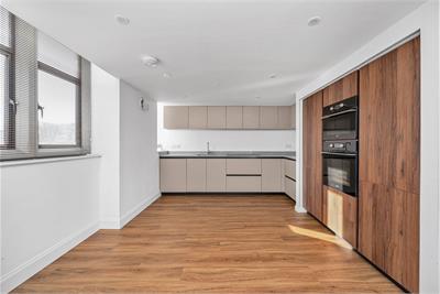 7 Carnegie Apartments, Dunfermline, KY12 7AE - image 6