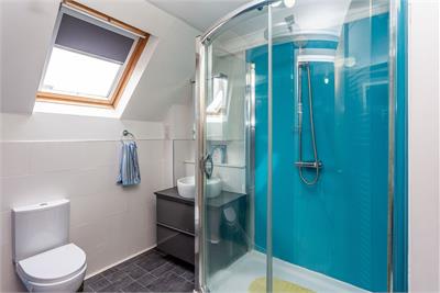 40 Powderhall Road,
Edinburgh,
EH7 4GB - image 12