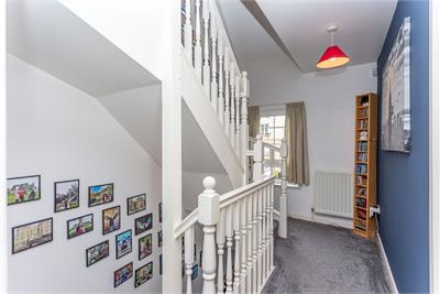 40 Powderhall Road,
Edinburgh,
EH7 4GB - image 13