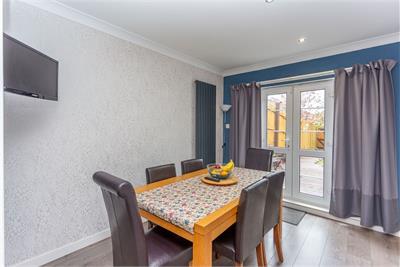 40 Powderhall Road,
Edinburgh,
EH7 4GB - image 5