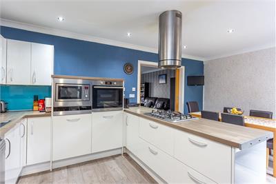 40 Powderhall Road,
Edinburgh,
EH7 4GB - image 8
