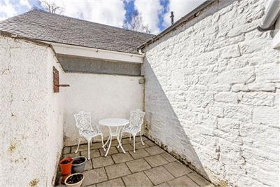 Grocers Cottage, Main Street, West Linton, EH46 7EE - image 10