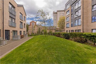 32 Shrubhill Walk, Edinburgh, EH7 4RB - image 13