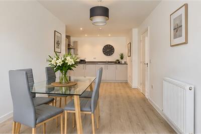 32 Shrubhill Walk, Edinburgh, EH7 4RB - image 4