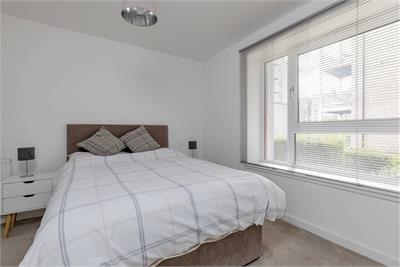 32 Shrubhill Walk, Edinburgh, EH7 4RB - image 6