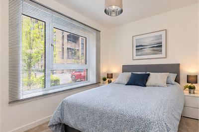32 Shrubhill Walk, Edinburgh, EH7 4RB - image 9