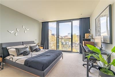Flat 25,
28 Simpson Loan,
Edinburgh,
EH3 9GG - image 13
