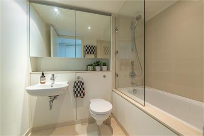 Flat 25,
28 Simpson Loan,
Edinburgh,
EH3 9GG - image 21