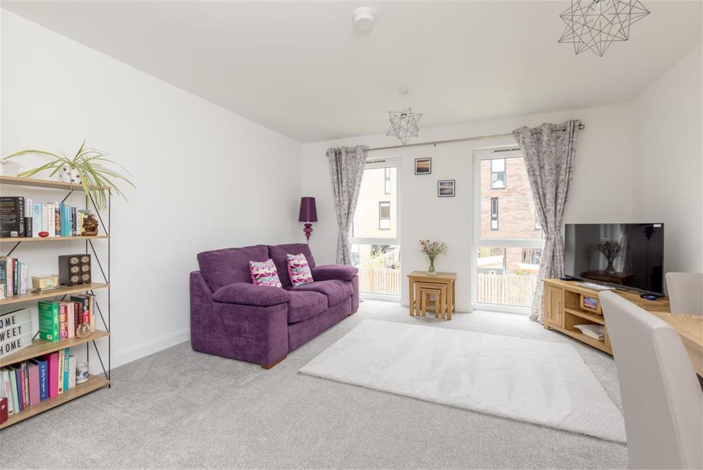 105 Cunningham Square, Portobello, EH15 1BA - image 2