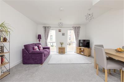 105 Cunningham Square, Portobello, EH15 1BA - image 3