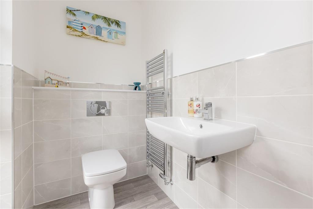 105 Cunningham Square, Portobello, EH15 1BA - image 7