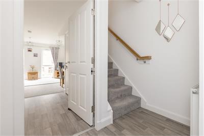 105 Cunningham Square, Portobello, EH15 1BA - image 8