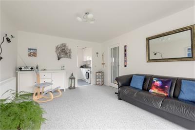 Flat 14, Broadhaven, East Links Road, Dunbar, EH42 1LT - image 5