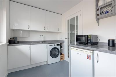 Flat 14, Broadhaven, East Links Road, Dunbar, EH42 1LT - image 10