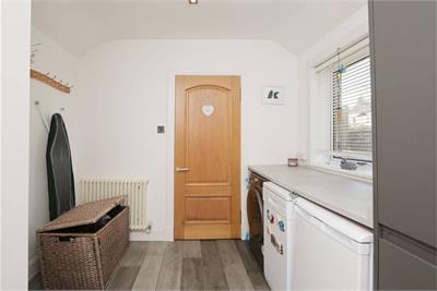 15 Harburn Road, , West Calder, EH55 8AQ - image 26