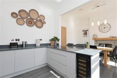 15 Harburn Road, , West Calder, EH55 8AQ - image 9