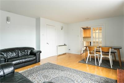 95/6 Constitution Street,
Edinburgh,
EH6 7AE - image 4