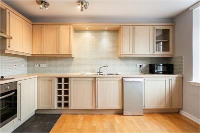 95/6 Constitution Street,
Edinburgh,
EH6 7AE - image 6