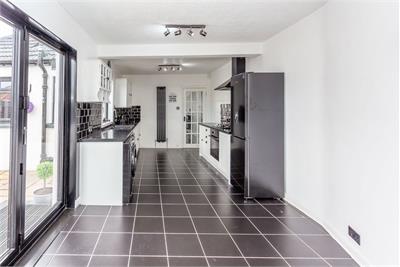20 Milton Crescent,
Edinburgh,
EH15 3PQ - image 11